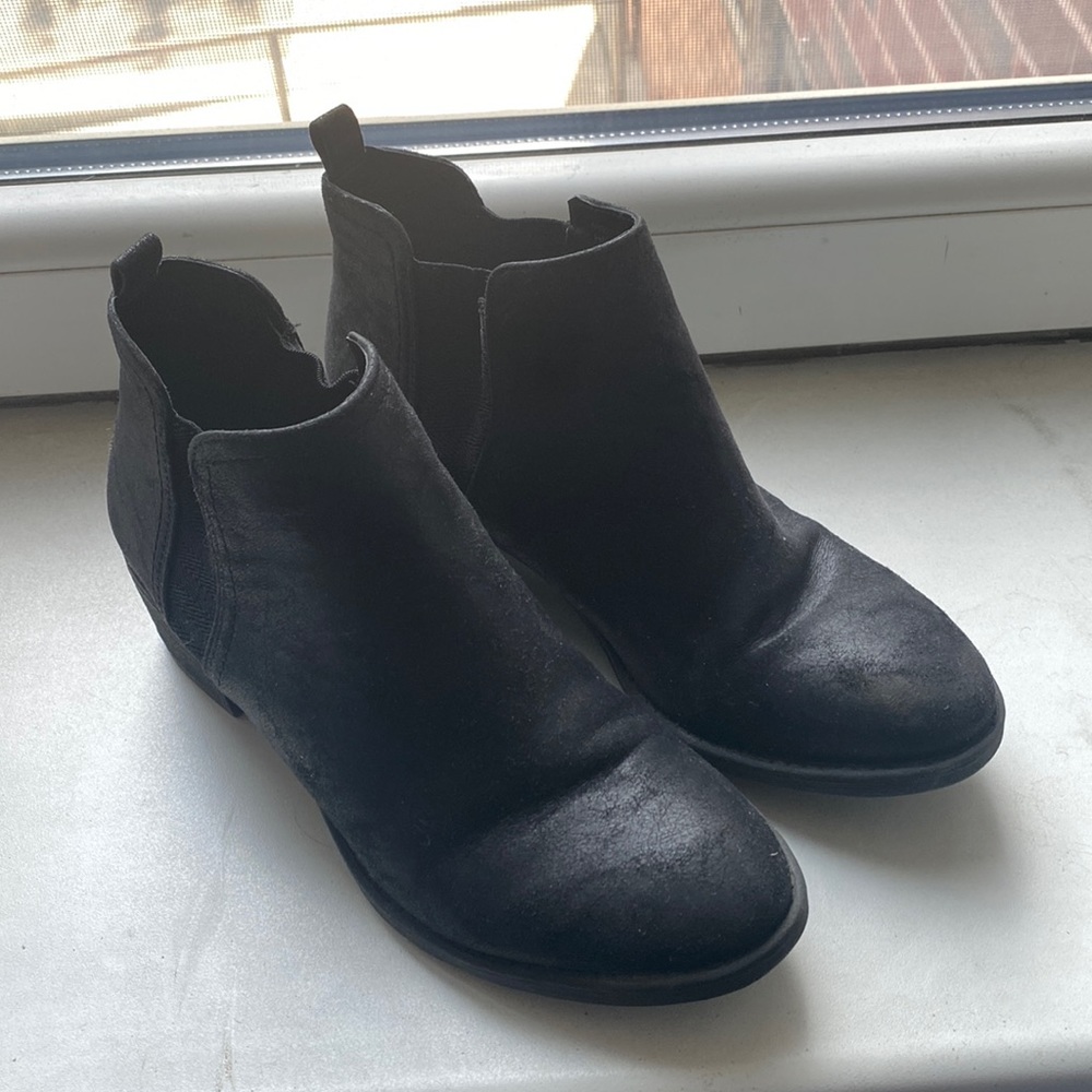 Black Booties